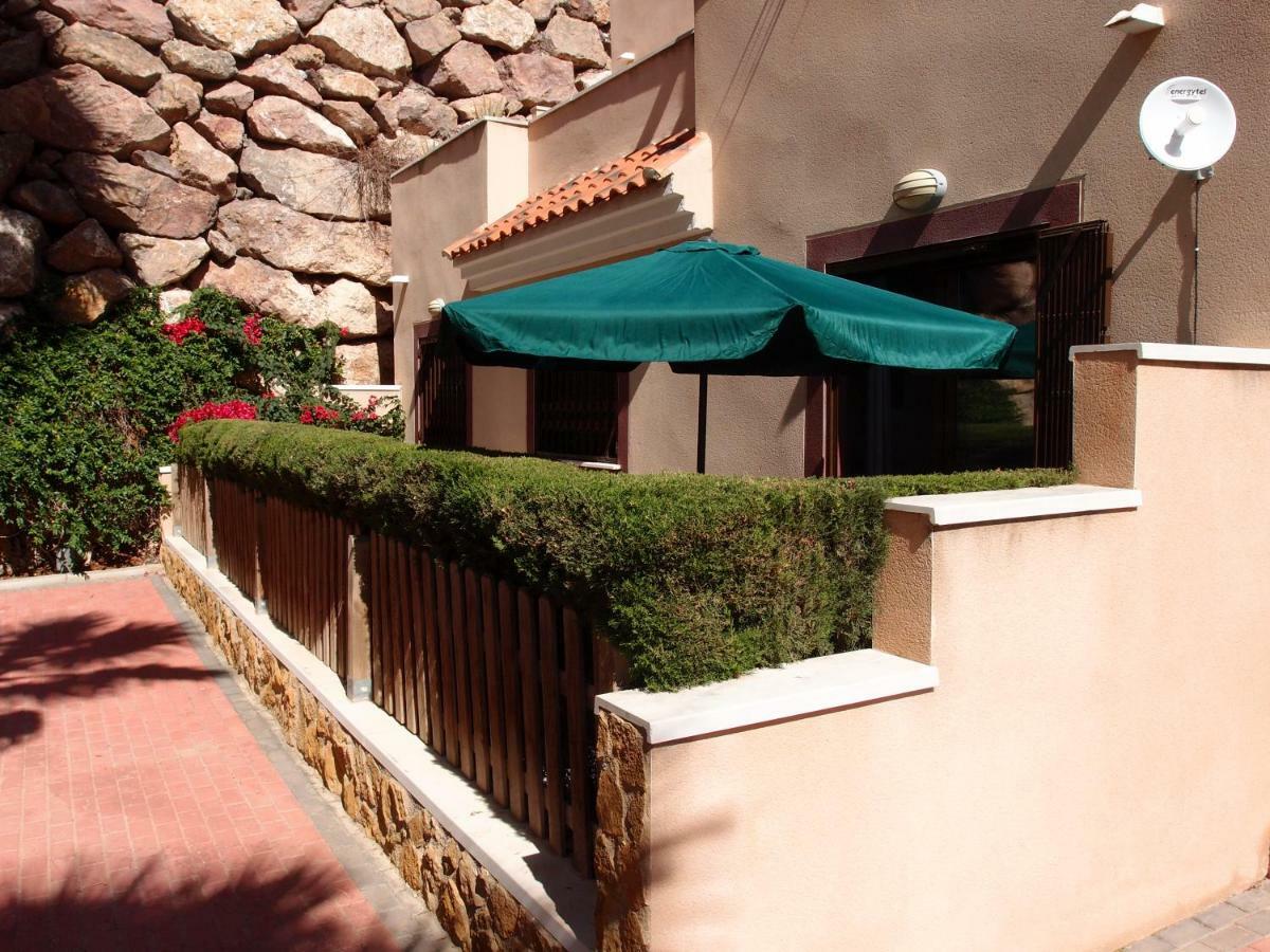 Tranquilo Cerca De Buena Piscina Y Con Buen Aire Acondicionado Appartement