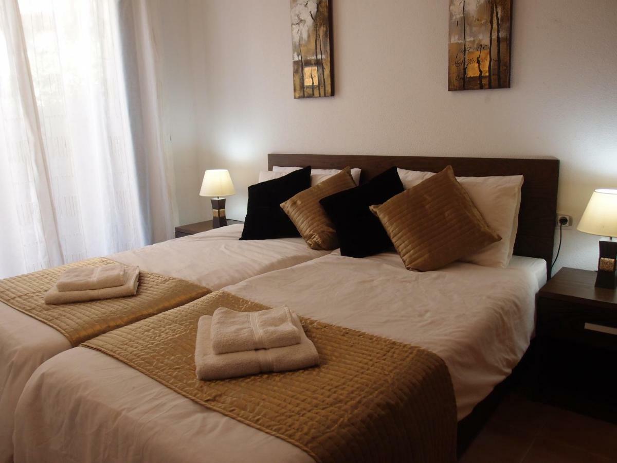 Tranquilo Cerca De Buena Piscina Y Con Buen Aire Acondicionado Appartement